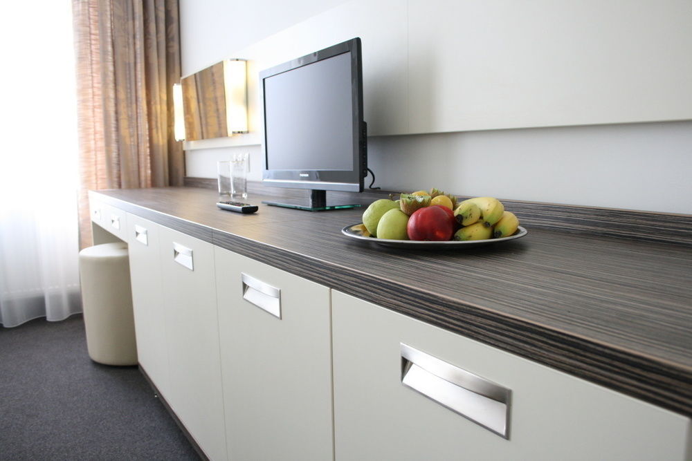 Hotel Malta การ์โลวีวารี ภายนอก รูปภาพ